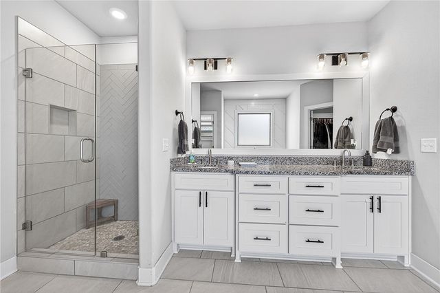 925 Pergola Avenue, Tontitown, AR 72762