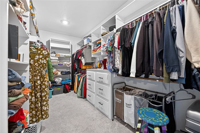 925 Pergola Avenue, Tontitown, AR 72762