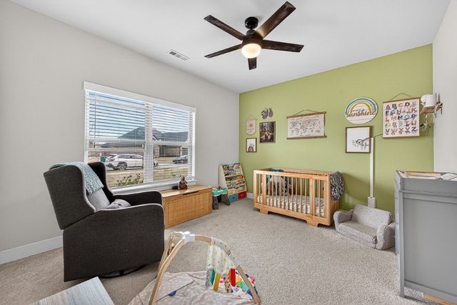 925 Pergola Avenue, Tontitown, AR 72762