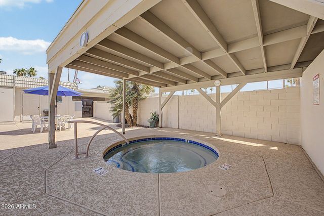 7300 N 51ST Avenue C49, Glendale, AZ 85301