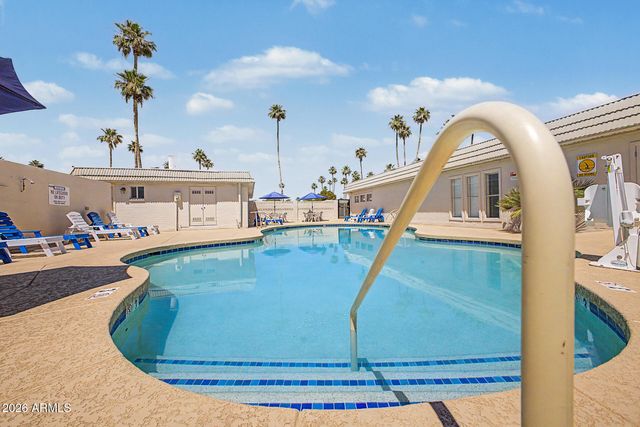 7300 N 51ST Avenue C49, Glendale, AZ 85301