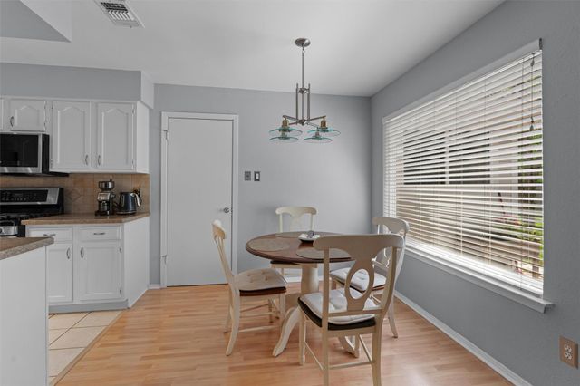 11305 Sweetwater CV, Austin, TX 78750