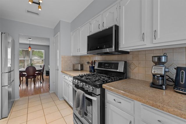 11305 Sweetwater CV, Austin, TX 78750