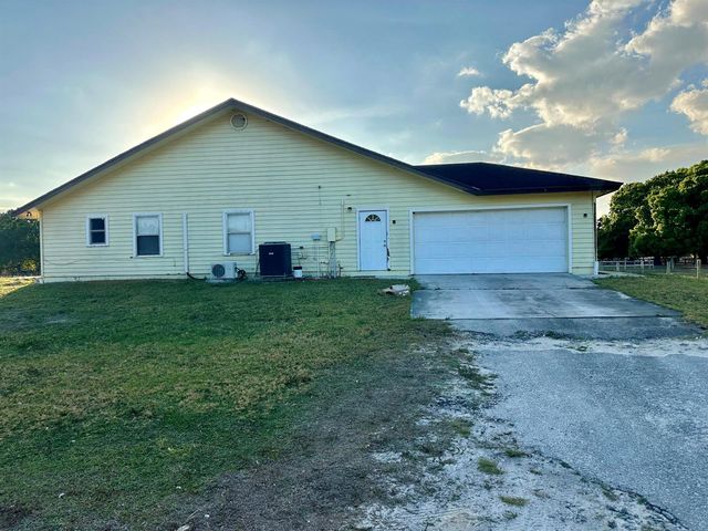 19182 Capet Creek Court, Loxahatchee, FL 33470