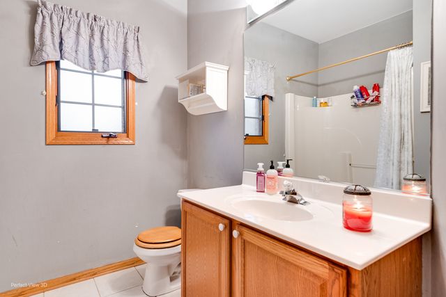 10400 Emerald Avenue, Orland Park, IL 60467