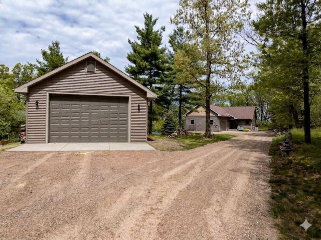 713 W 17th Lane, Arkdale, WI 54613
