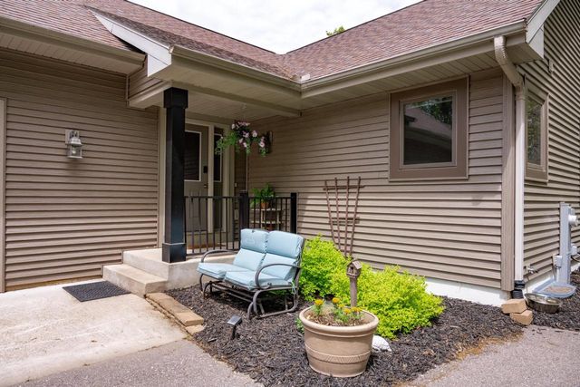 713 W 17th Lane, Arkdale, WI 54613