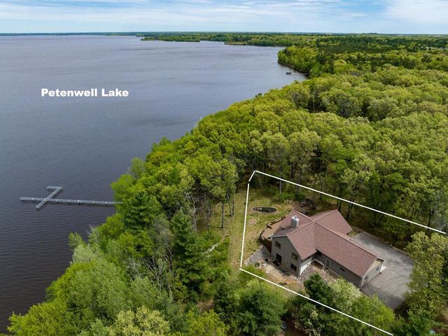 713 W 17th Lane, Arkdale, WI 54613