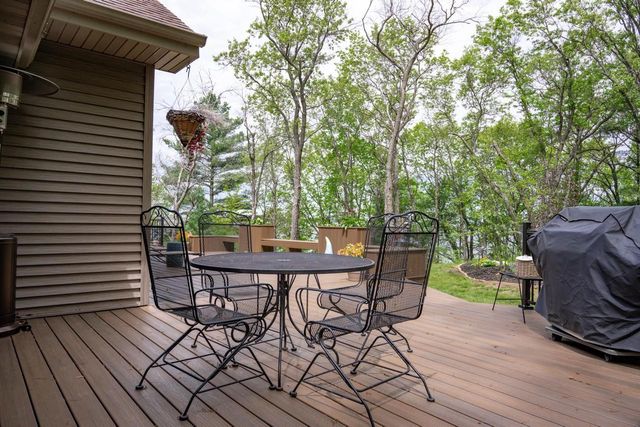 713 W 17th Lane, Arkdale, WI 54613