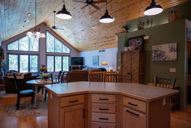 713 W 17th Lane, Arkdale, WI 54613