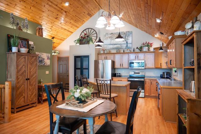 713 W 17th Lane, Arkdale, WI 54613