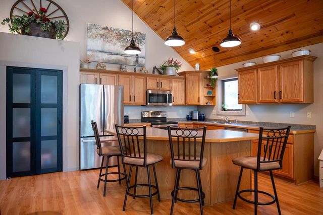 713 W 17th Lane, Arkdale, WI 54613