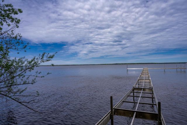 713 W 17th Lane, Arkdale, WI 54613
