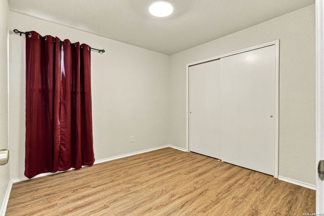 1334 Sunbend Fls, San Antonio, TX 78224