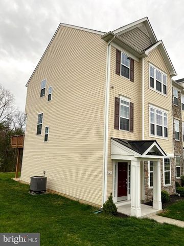 120 WOODMAN CT, Winchester, VA 22602