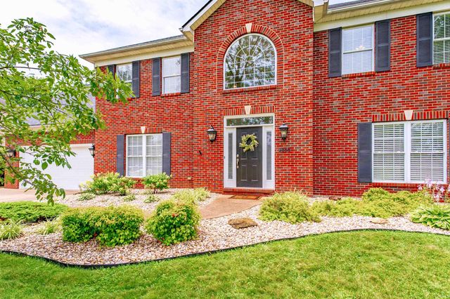 2855 Briarcliff Drive, Newburgh, IN 47630