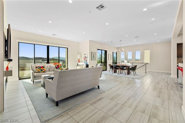 442 Serenity Point Drive, Henderson, NV 89012