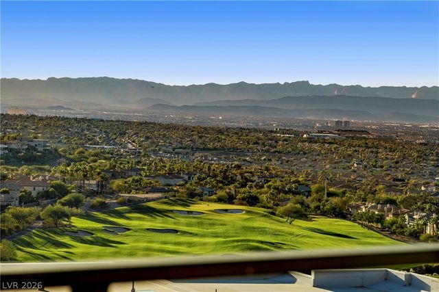 442 Serenity Point Drive, Henderson, NV 89012