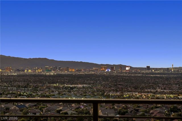 442 Serenity Point Drive, Henderson, NV 89012