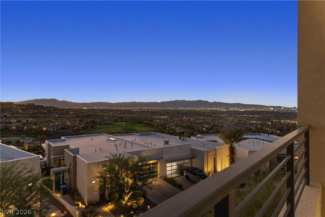 442 Serenity Point Drive, Henderson, NV 89012