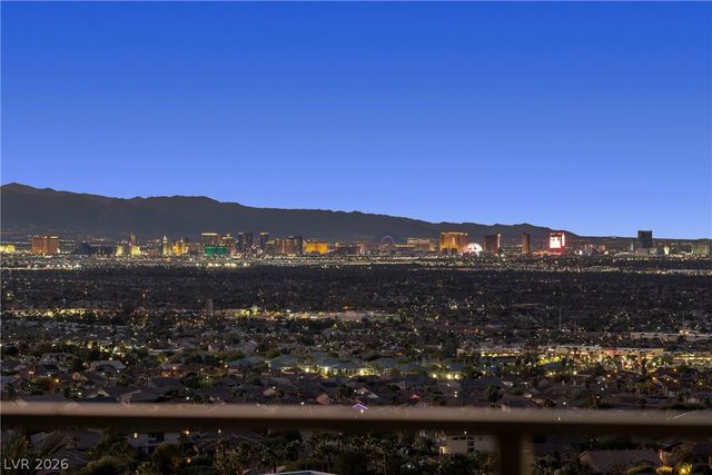 442 Serenity Point Drive, Henderson, NV 89012