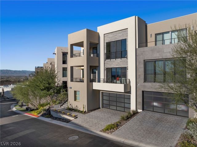 442 Serenity Point Drive, Henderson, NV 89012