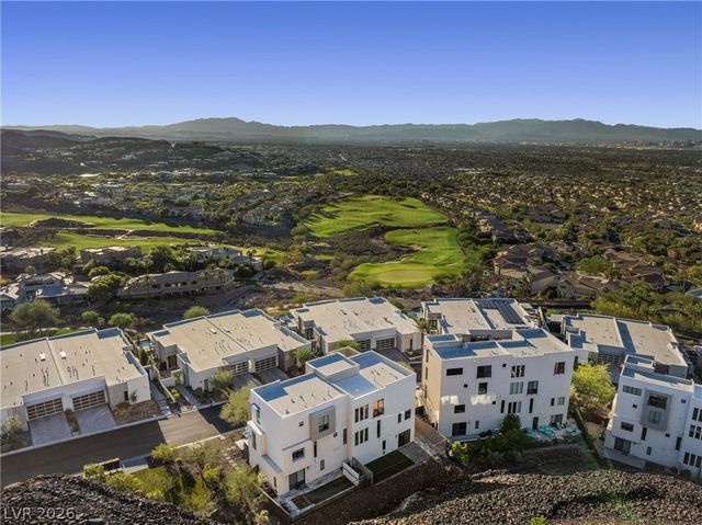 442 Serenity Point Drive, Henderson, NV 89012