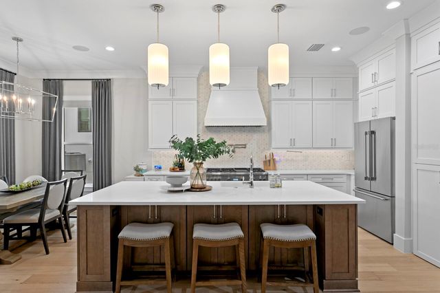 4807 W SAN RAFAEL STREET, Tampa, FL 33629