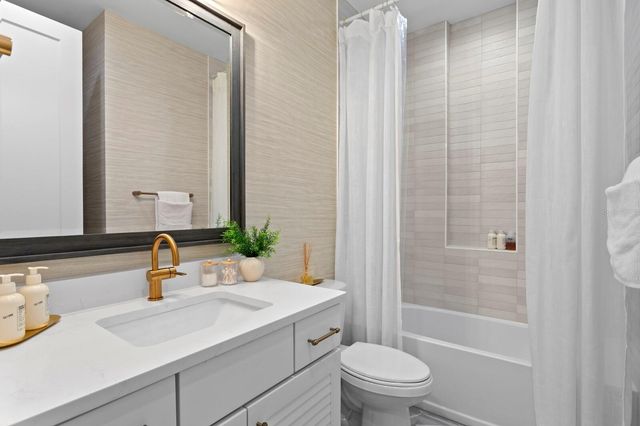 4807 W SAN RAFAEL STREET, Tampa, FL 33629