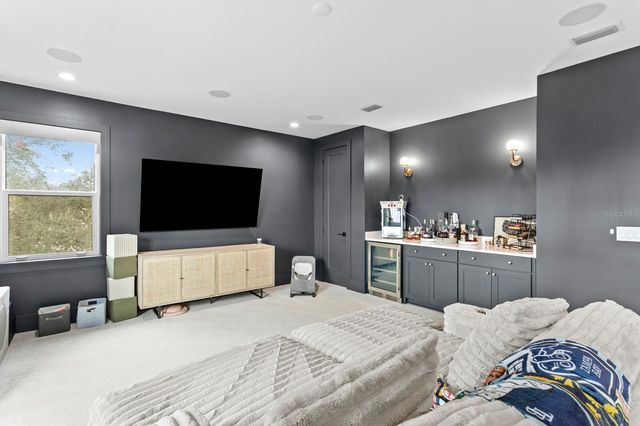 4807 W SAN RAFAEL STREET, Tampa, FL 33629