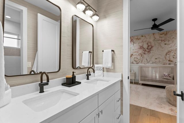 4807 W SAN RAFAEL STREET, Tampa, FL 33629