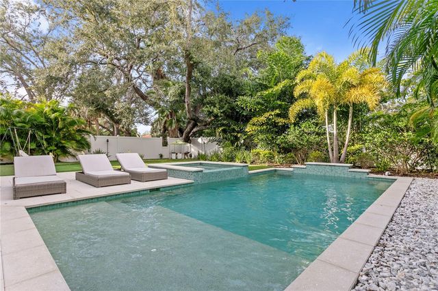 4807 W SAN RAFAEL STREET, Tampa, FL 33629