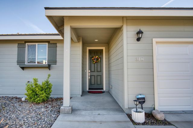 318 Granite Court, Dayton, NV 89403
