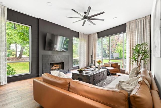 1960 Tall Tree Drive NE, Atlanta, GA 30324