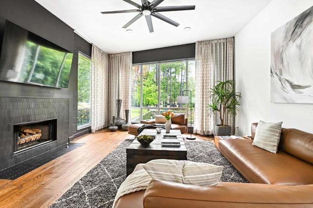 1960 Tall Tree Drive NE, Atlanta, GA 30324