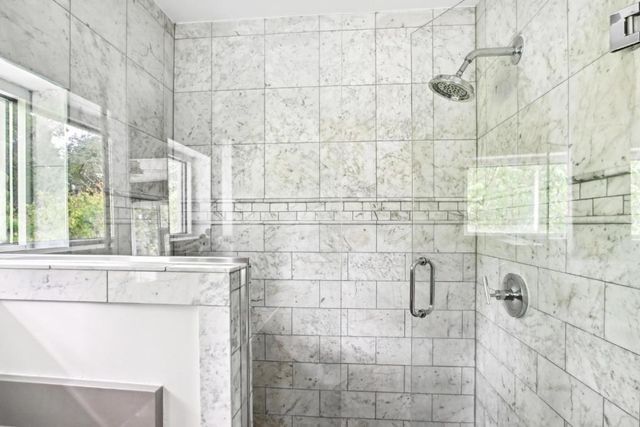 1960 Tall Tree Drive NE, Atlanta, GA 30324