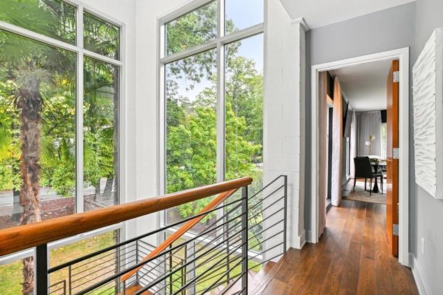 1960 Tall Tree Drive NE, Atlanta, GA 30324