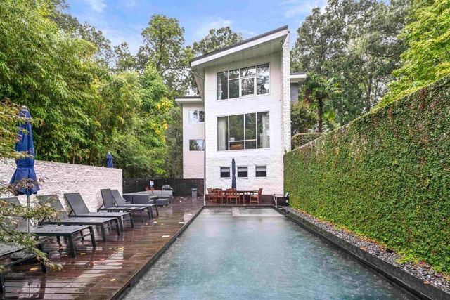 1960 Tall Tree Drive NE, Atlanta, GA 30324