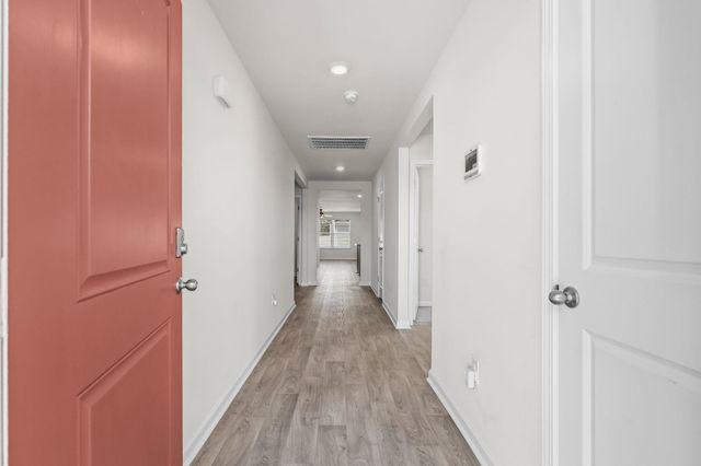 240 Country Grove Way, Galivants Ferry, SC 29544