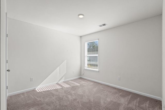 240 Country Grove Way, Galivants Ferry, SC 29544