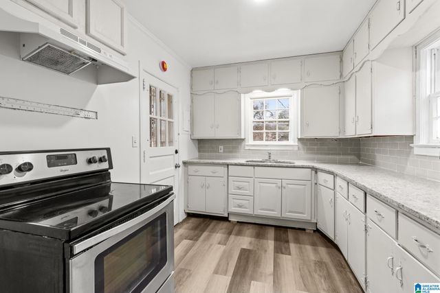 1520 41ST STREET, Birmingham, AL 35208