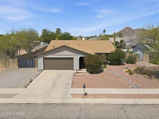 7484 S Via Hermosa, Tucson, AZ 85746