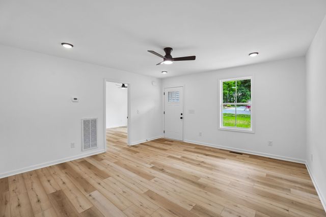144 Towers Ln, Woodbury, TN 37190
