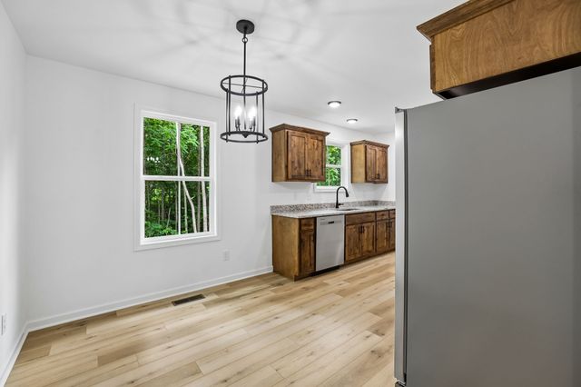 144 Towers Ln, Woodbury, TN 37190
