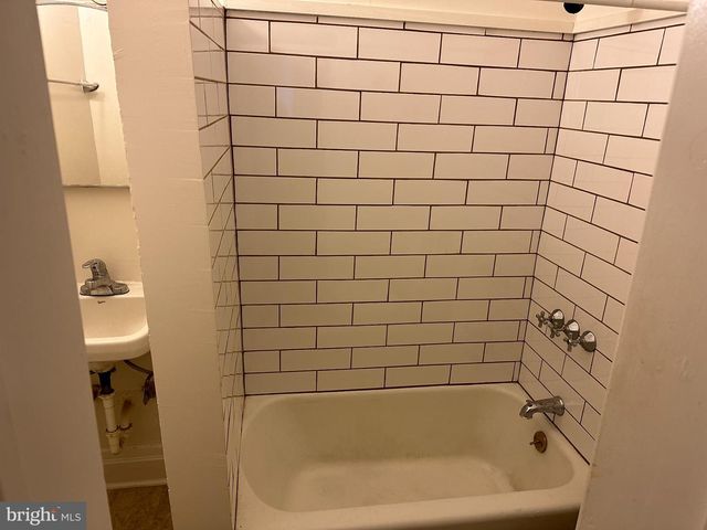 1622 N 3RD ST, Harrisburg, PA 17102