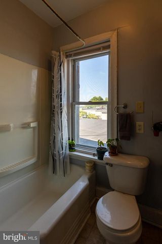 1622 N 3RD ST, Harrisburg, PA 17102