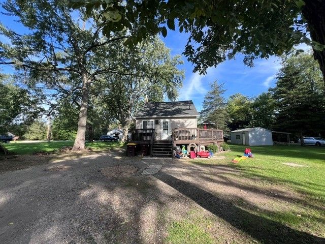 1701 W Low Avenue, Mchenry, IL 60050
