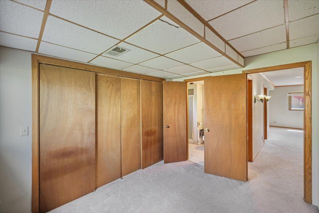 7916 Hallmark Way, Apple Valley, MN 55124