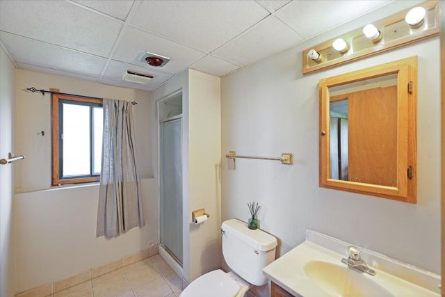7916 Hallmark Way, Apple Valley, MN 55124