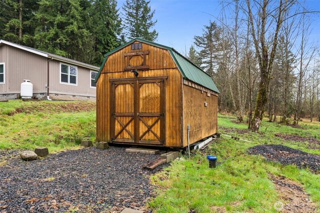 126 Burchett Road, Onalaska, WA 98570